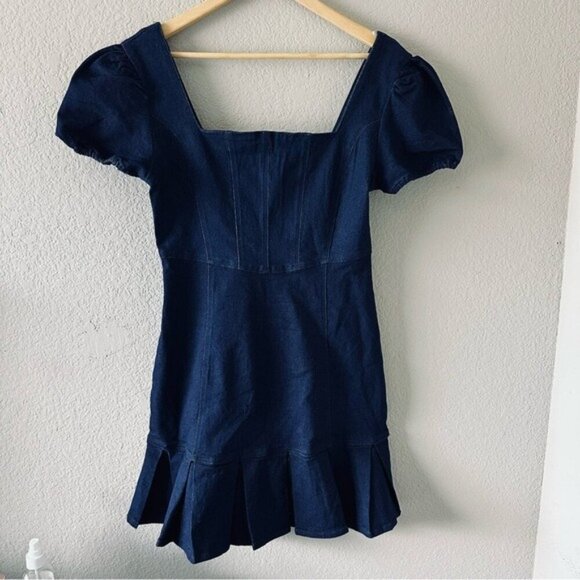 Planet Gold Women's Short Sleeve Square Neck Dress Denim Size Small - Picture 3 of 12